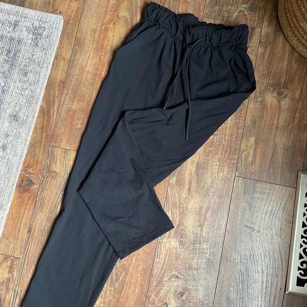 Stretch High-Rise Pant 7/8 Length Black